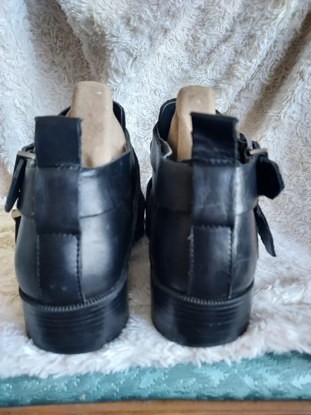 Zara classic black
